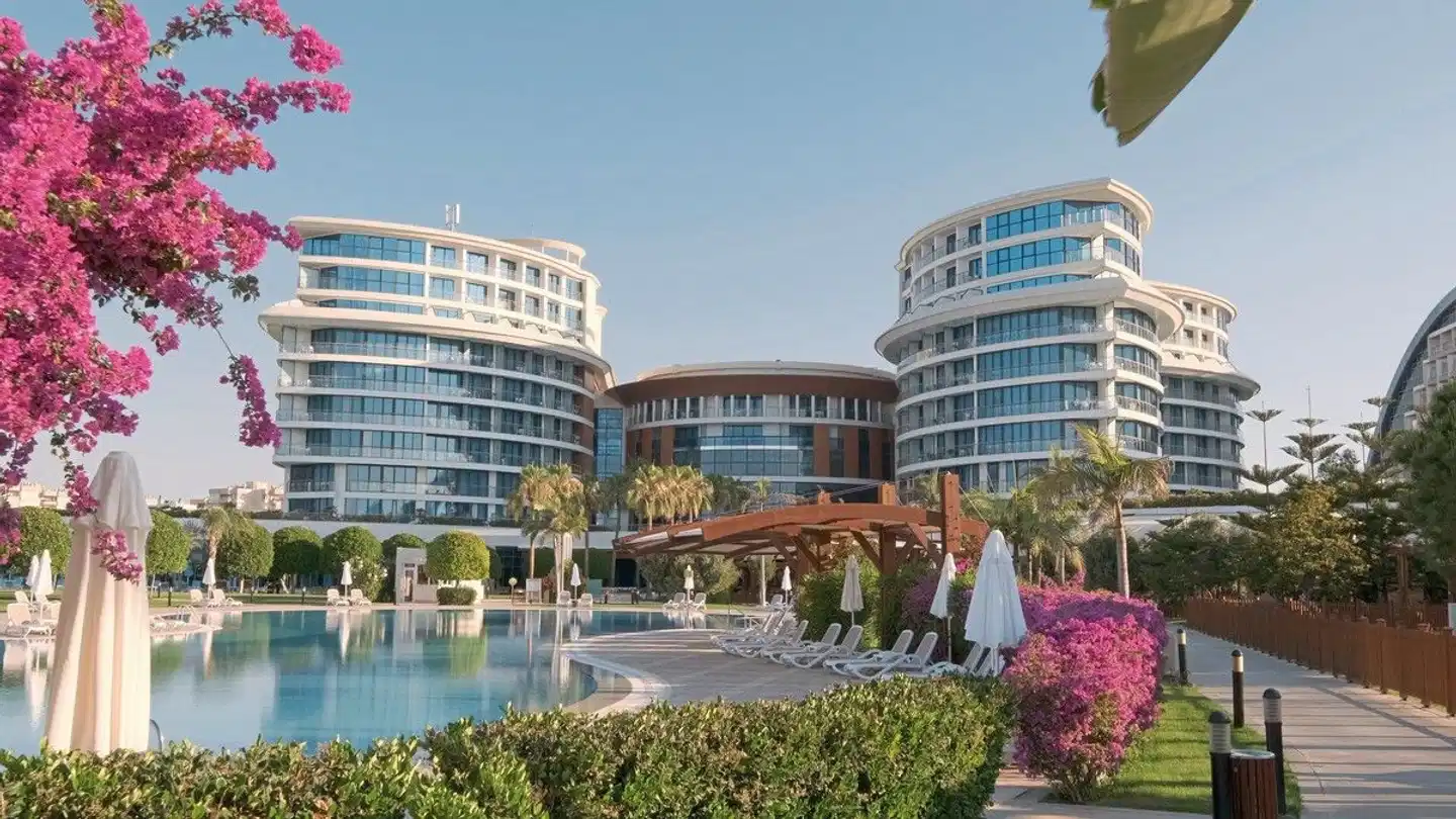 Baia Lara Aussenansicht