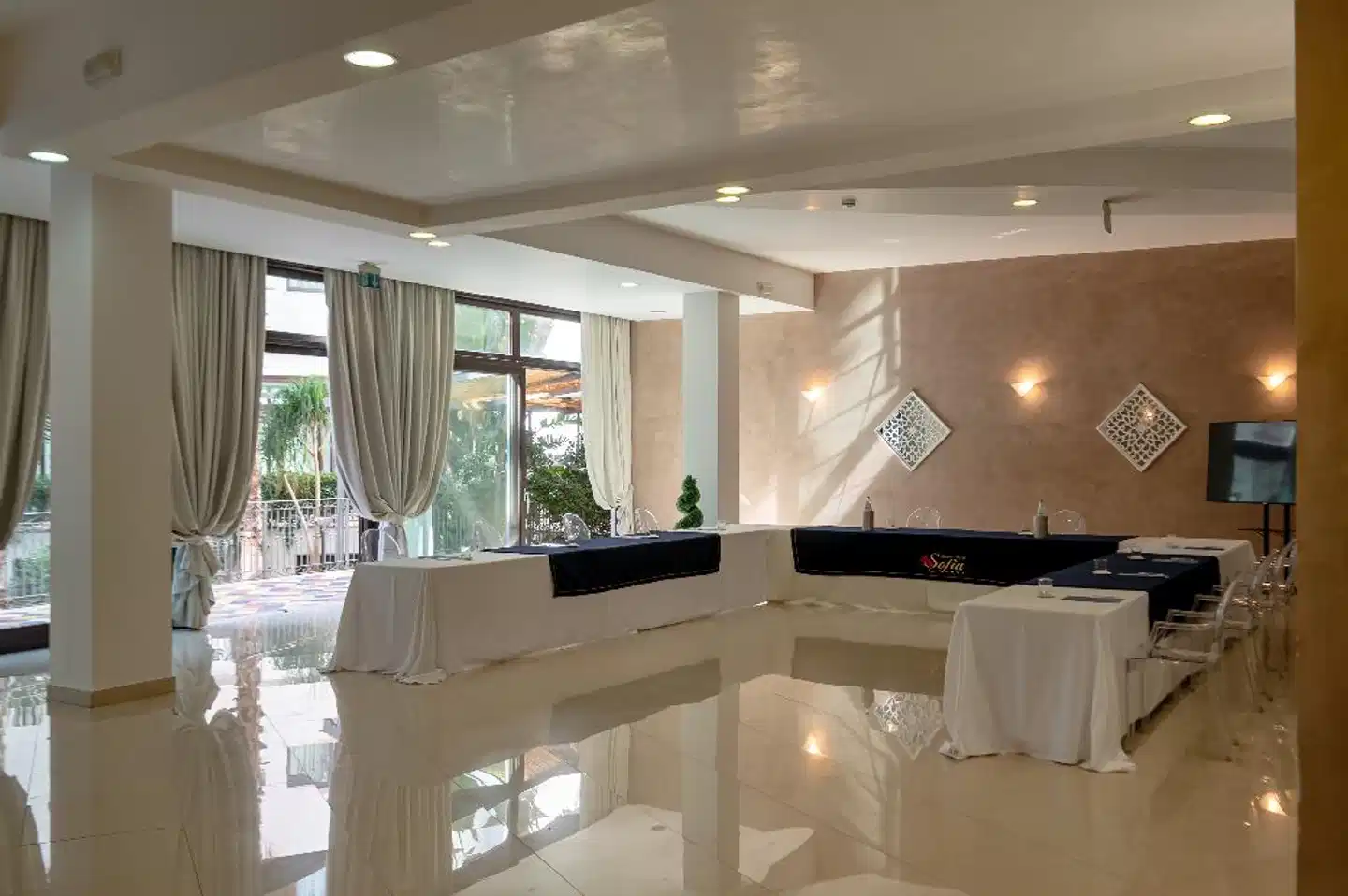 Grand Hotel Sofia Lobby