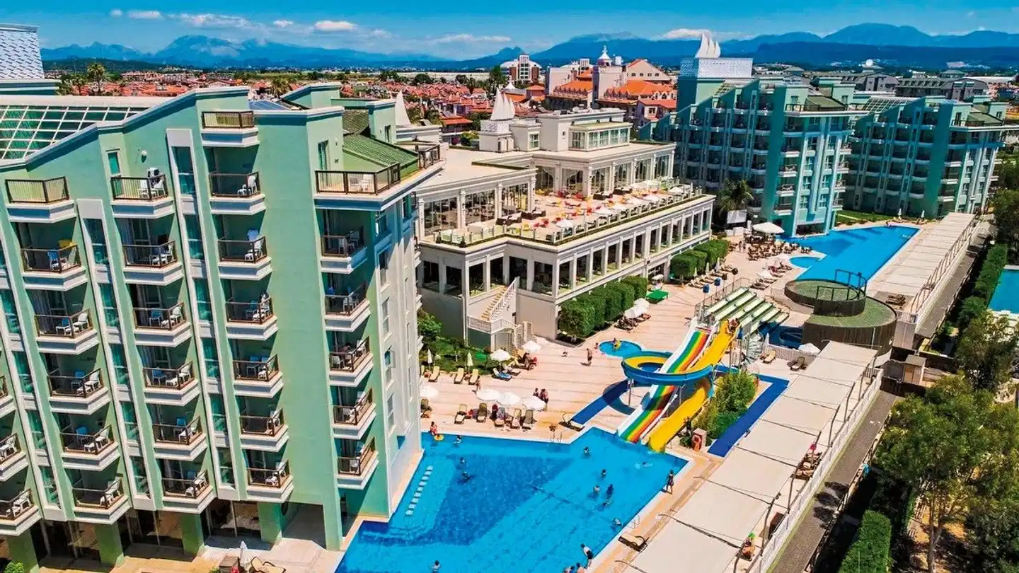 Royal Atlantis Spa & Resort Aussenansicht