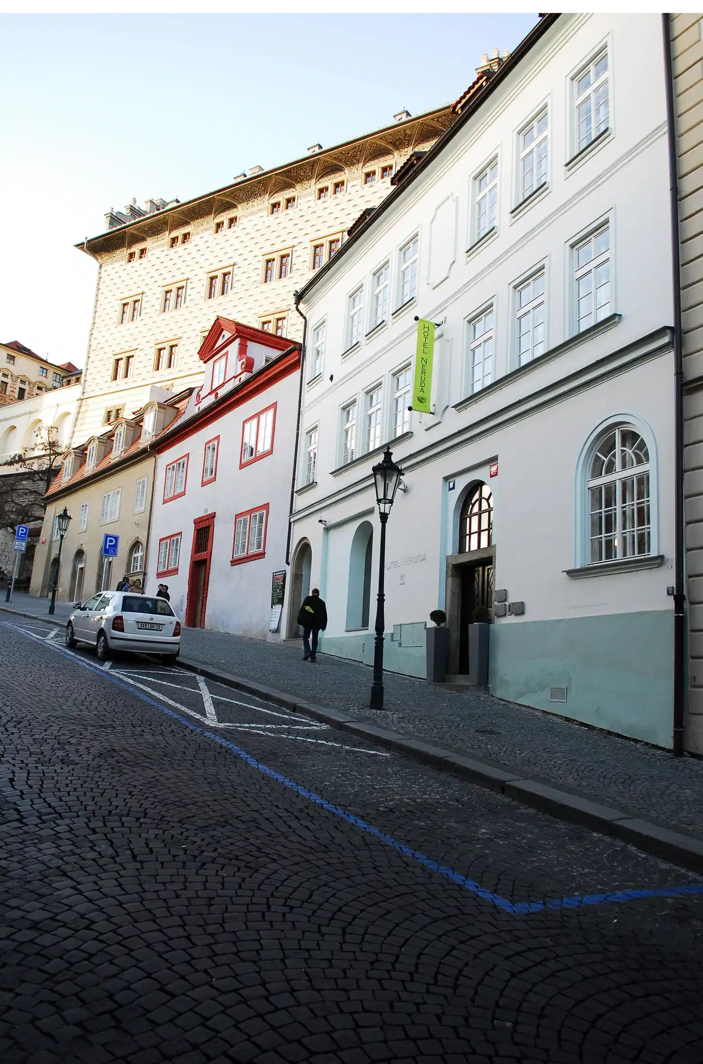 Design Hotel Neruda Aussenansicht