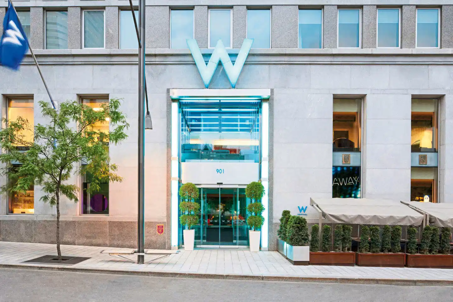 W Montréal Aussenansicht