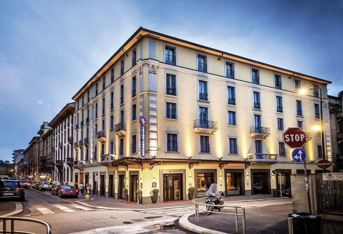 WorldHotel Casati 18 Aussenansicht