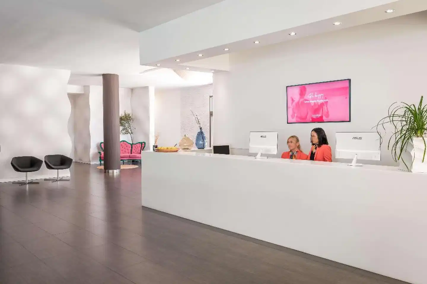 Hotel ALEGRIA Mariner Lobby