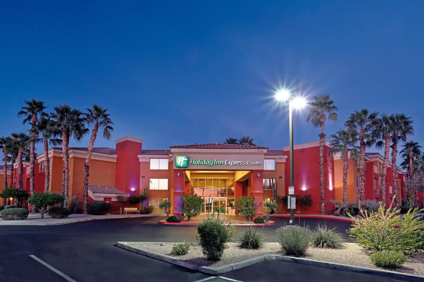 Holiday Inn Express & Suites Scottsdale - Old Town Aussenansicht