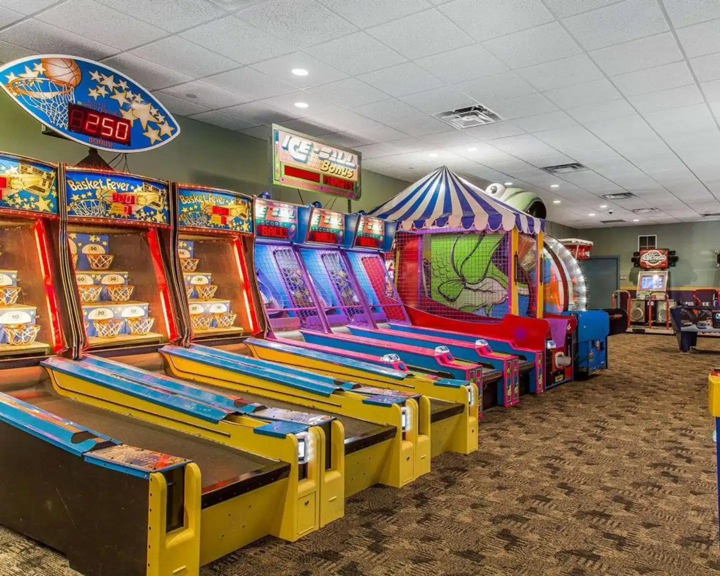 Comfort Inn Boston Sport und Entertainment