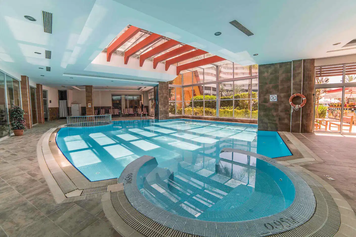 Alaiye Resort & Spa Hallenbad