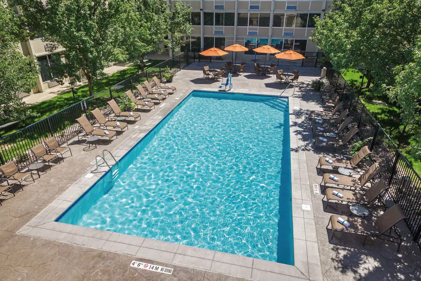 Doubletree by Hilton Denver Central Park Pool
