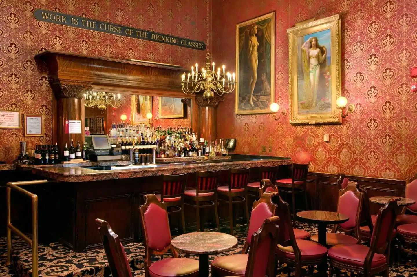 Hilton Chicago O'Hare Airport Bar