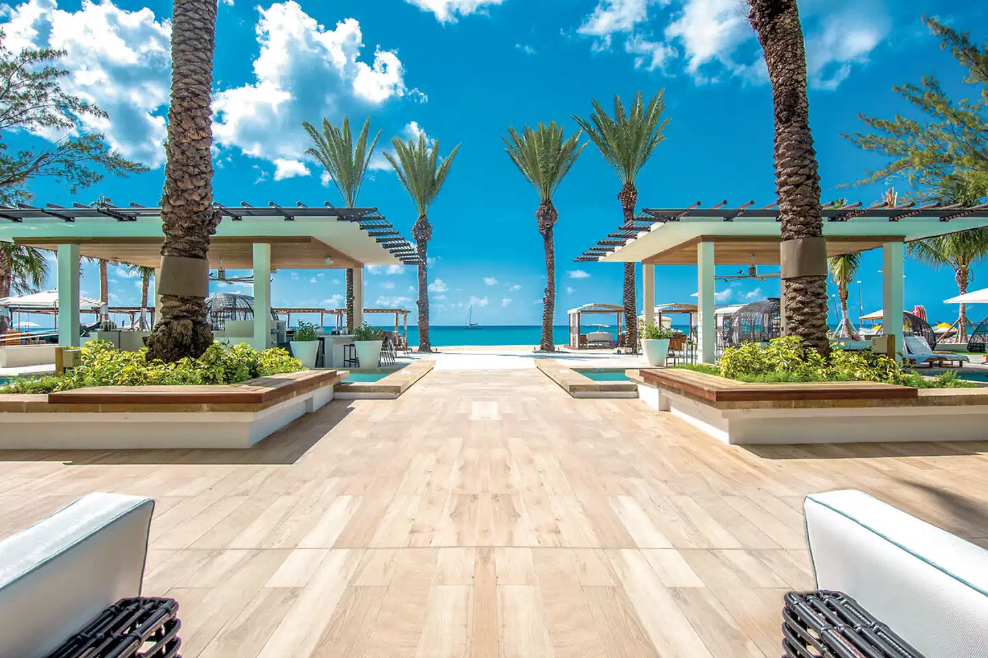 Westin Grand Cayman Seven Mile Beach Resort & Spa Aussenansicht