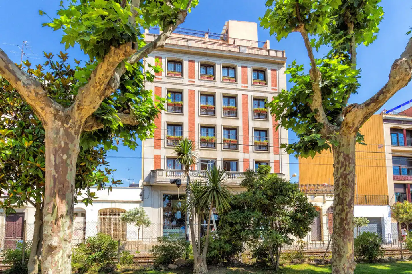 Espanya Aussenansicht