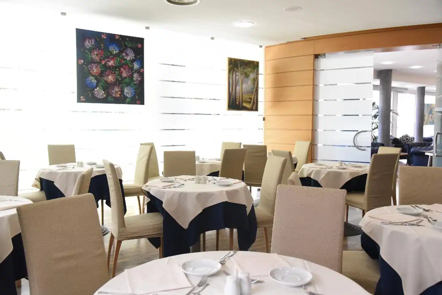 Duca D'Aosta Hotel Restaurant