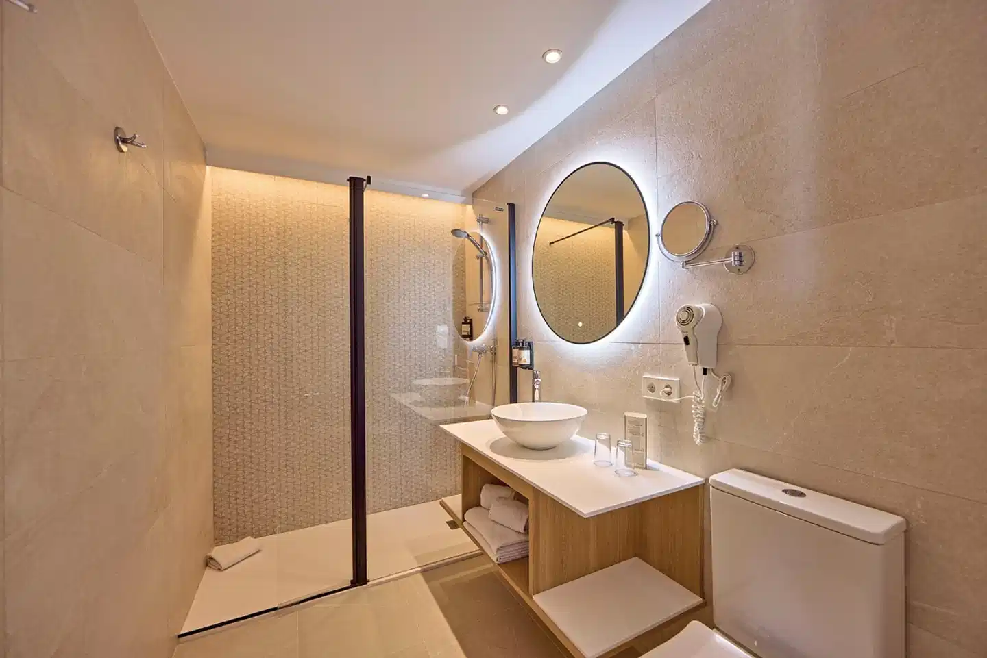 Universal Hotel Bikini Badezimmer