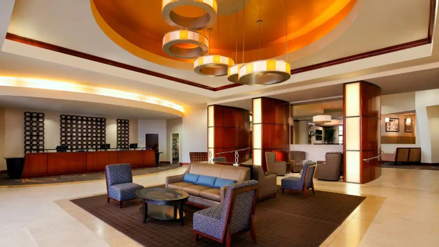 Sheraton Agoura Hills Hotel Lobby