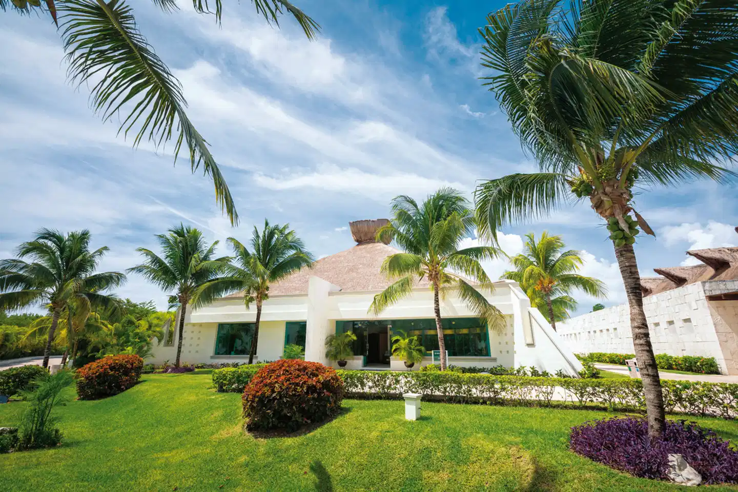 BlueBay Grand Esmeralda Garten