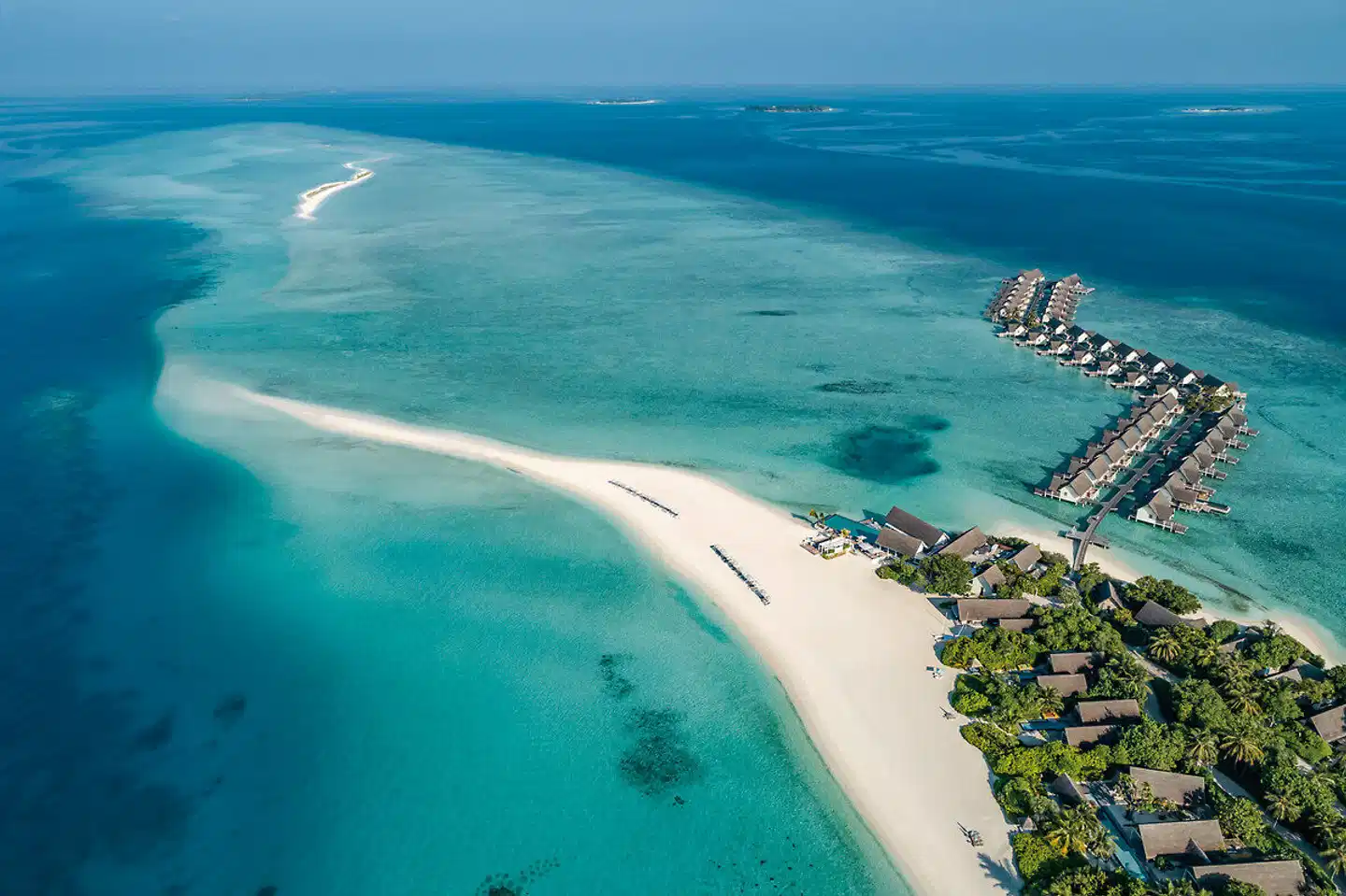 Four Seasons Resort Maldives at Landaa Giraavaru Strand