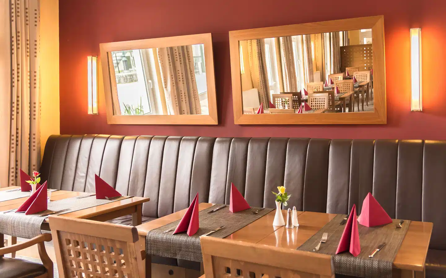 Ramada by Wyndham Muenchen Airport Bar