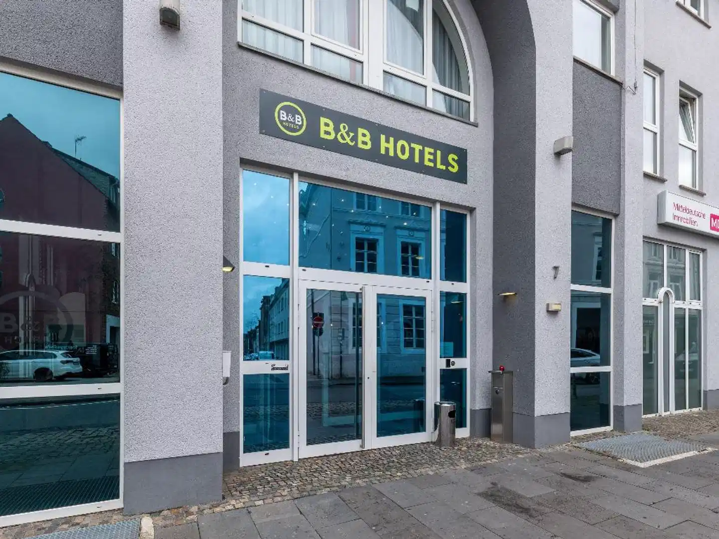 B&B HOTEL Eschweiler Aussenansicht