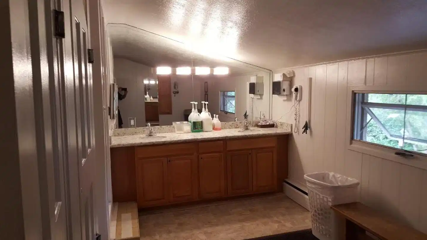 St Moritz Lodge and Condominiums Restaurant