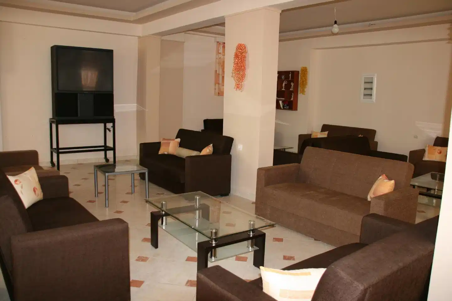 Village Inn Studios & Family Apartments Wohnbeispiel