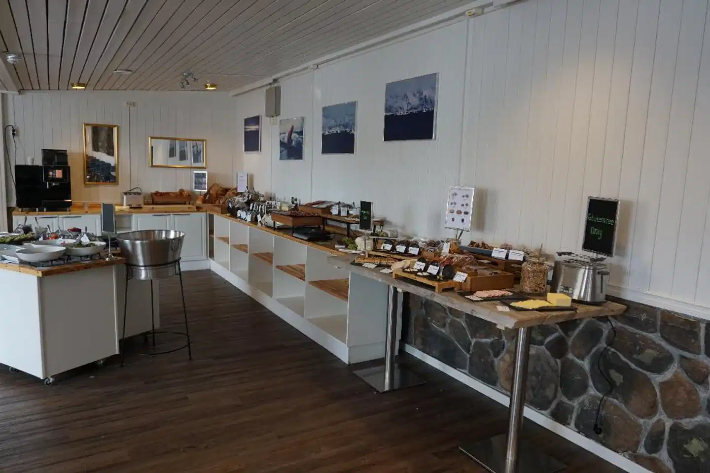 Scandic Vestfjord Lofoten Restaurant