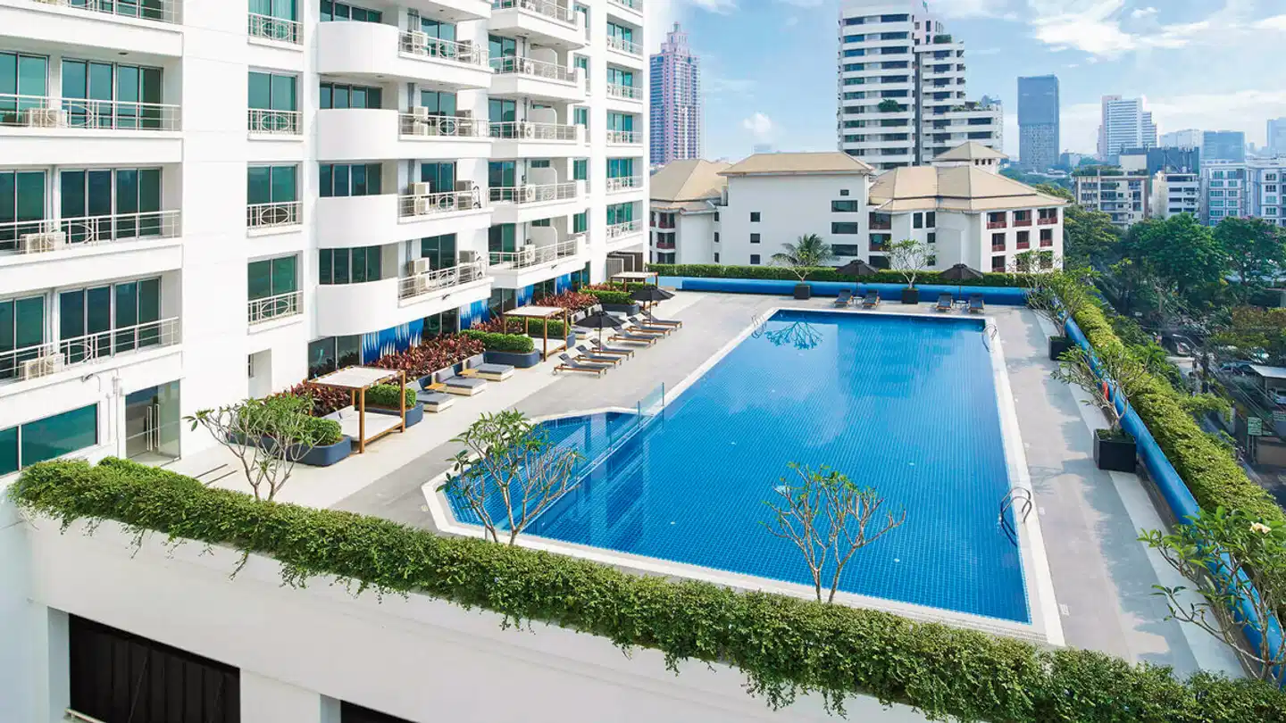 Shama Lakeview Asoke Bangkok Pool