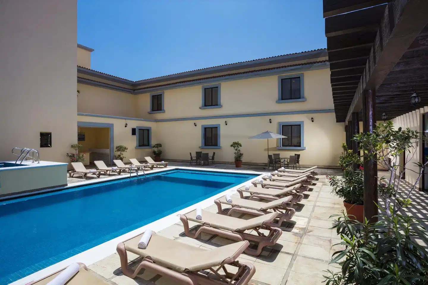 Fiesta Inn Veracruz Malecon Pool