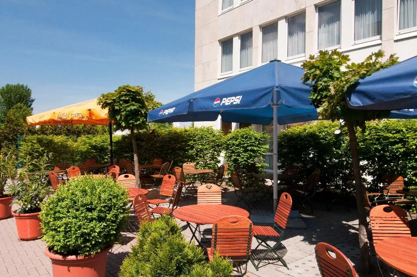 Holiday Inn Frankfurt Neu-Isenburg Terrasse
