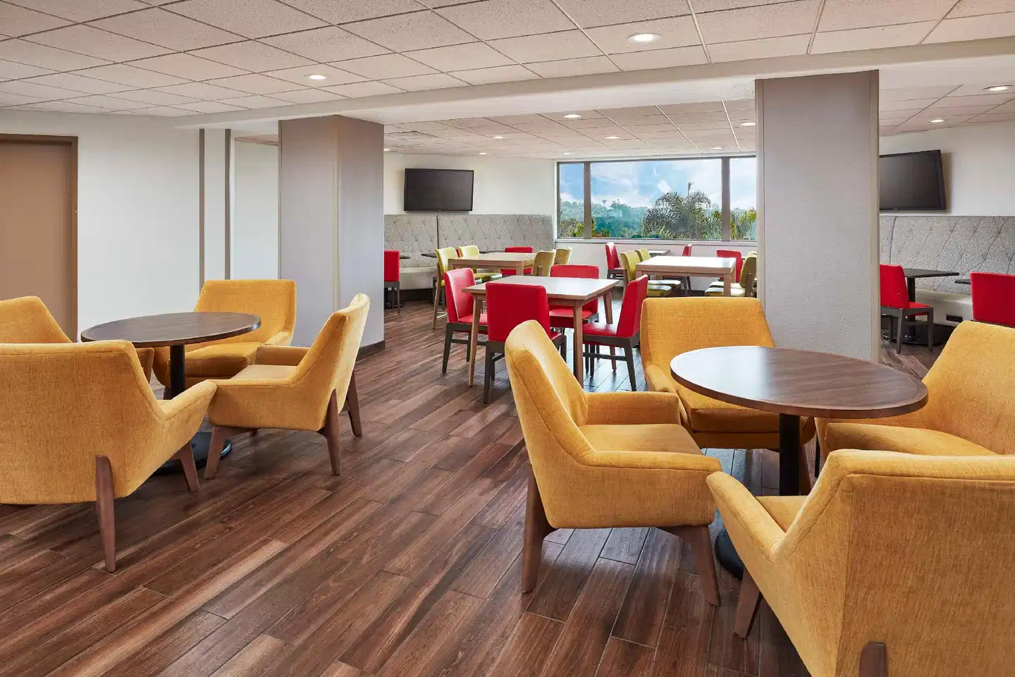 Hilton Garden Inn San Luis Obispo/Pismo Beach Restaurant