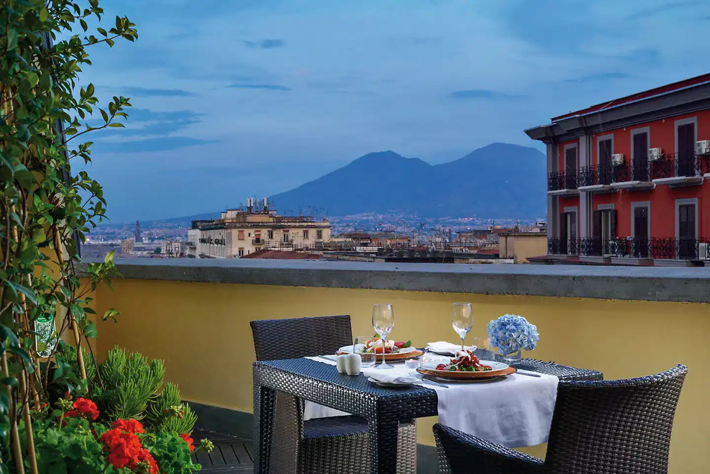 UNAHOTELS Napoli Terrasse