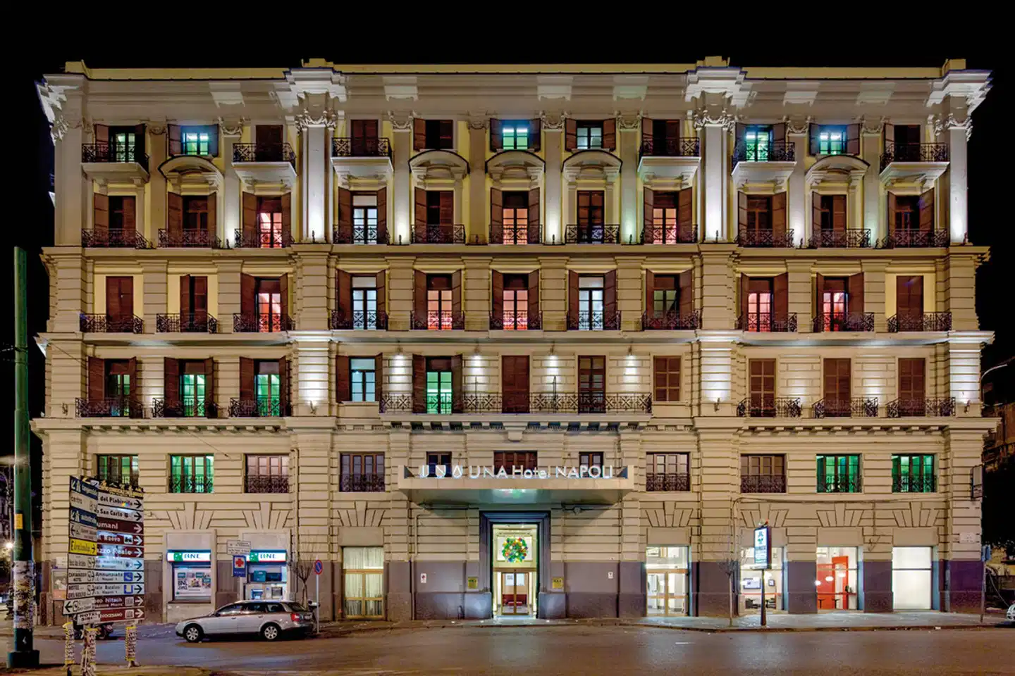 UNAHOTELS Napoli Lobby