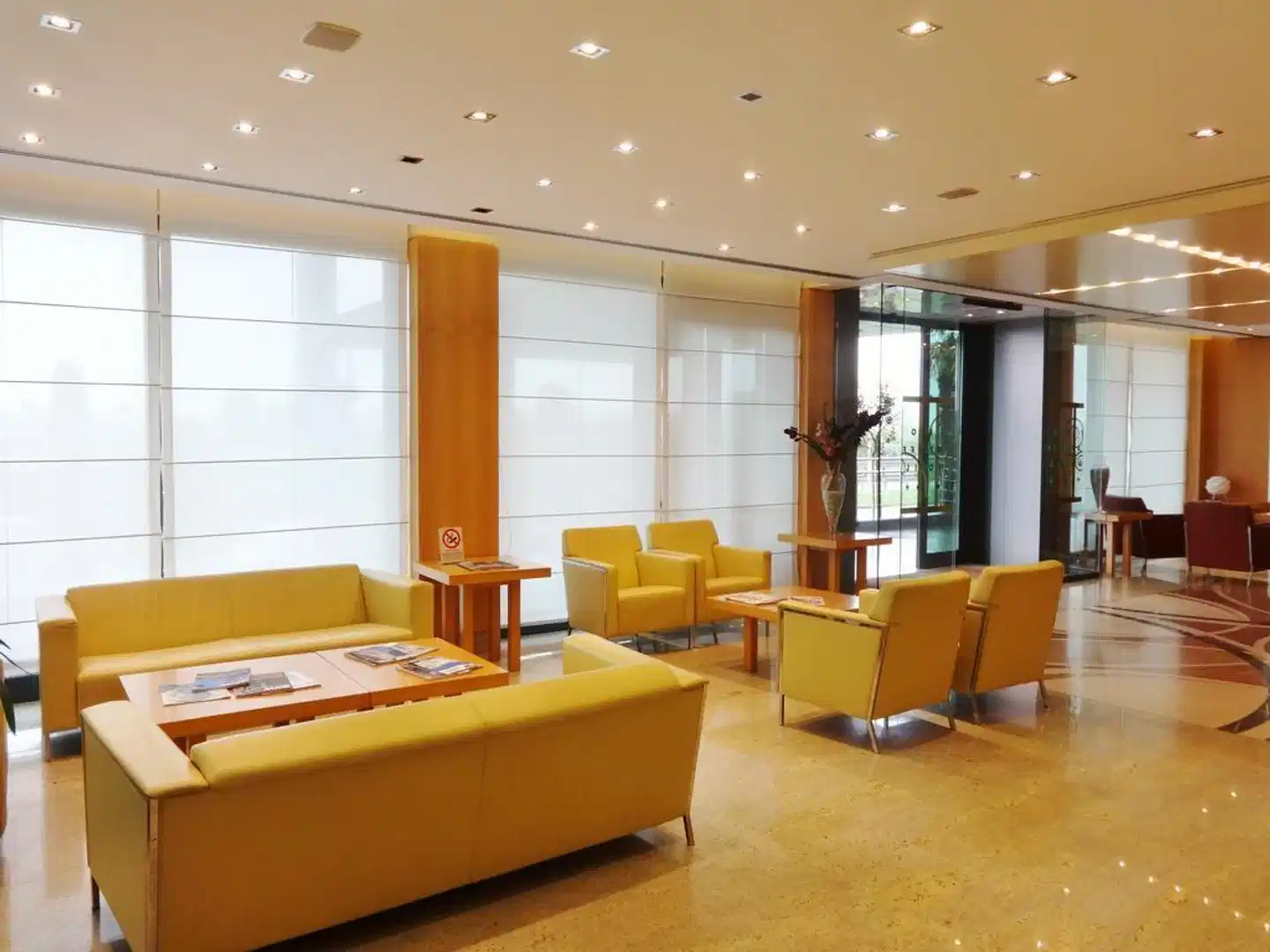 Tiffany Milano Lobby