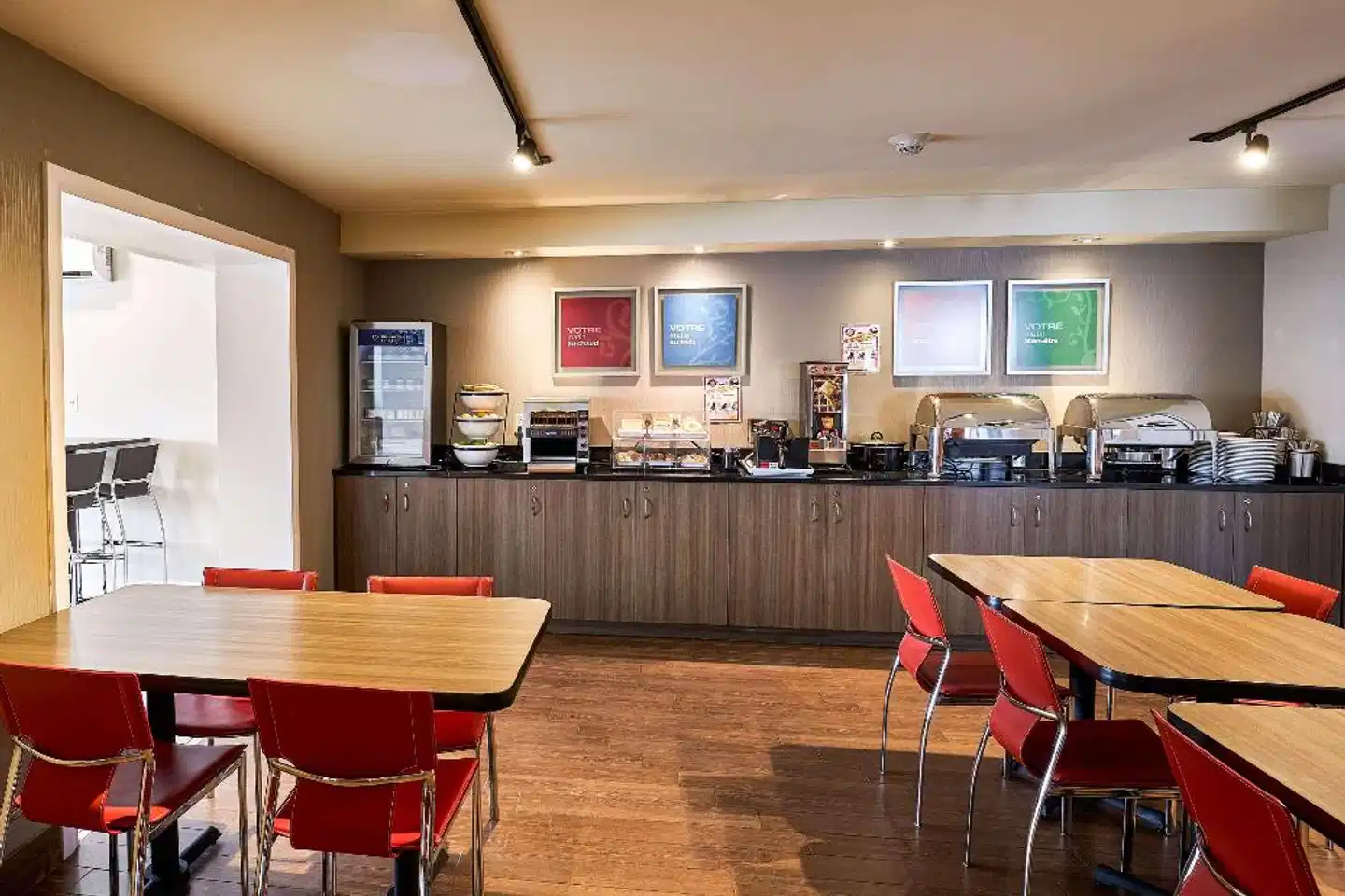 Comfort Inn Rouyn-Noranda Bar