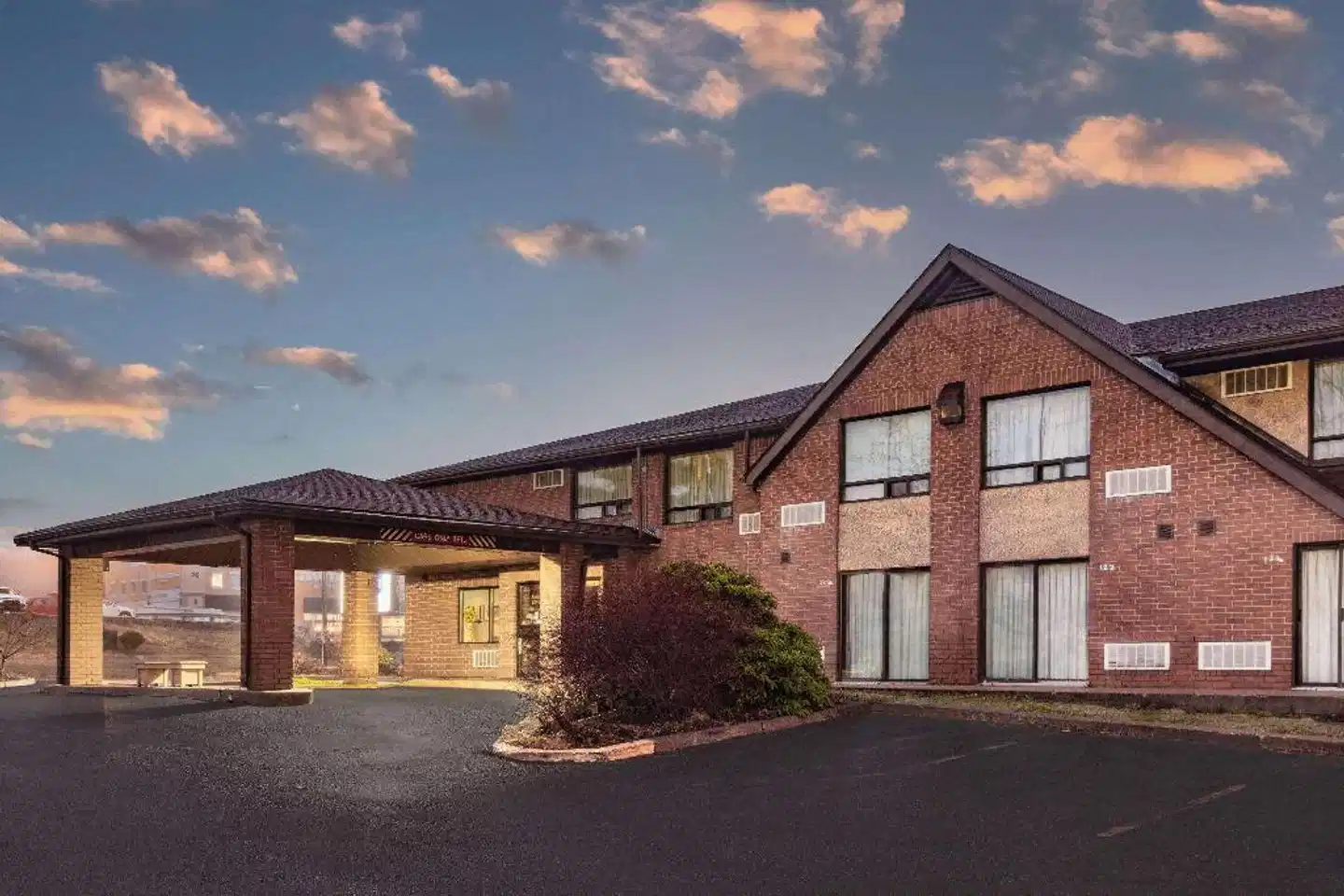 Travelodge by Wyndham Bridgewater Aussenansicht