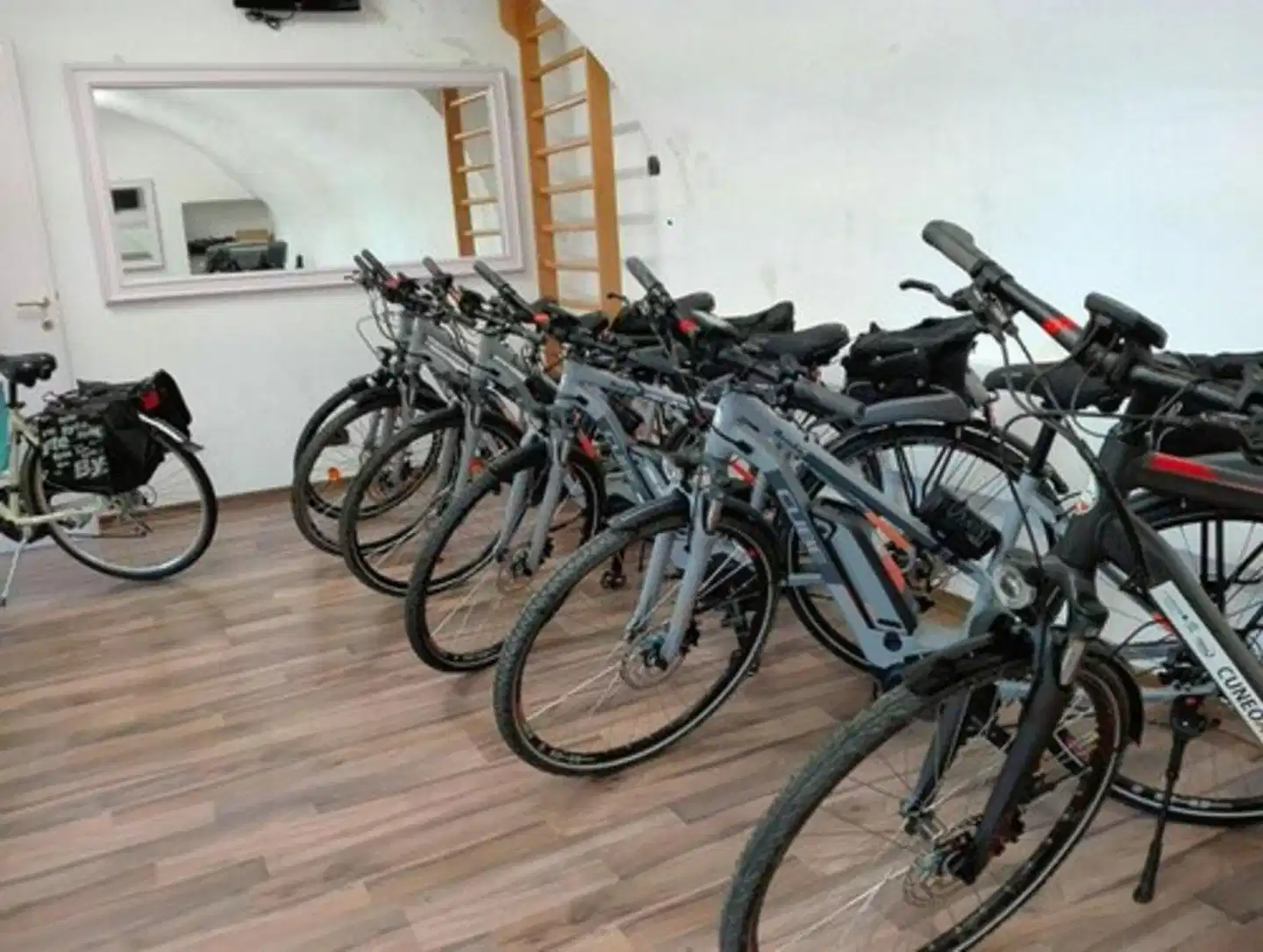 Castello Rosso Sport und Entertainment