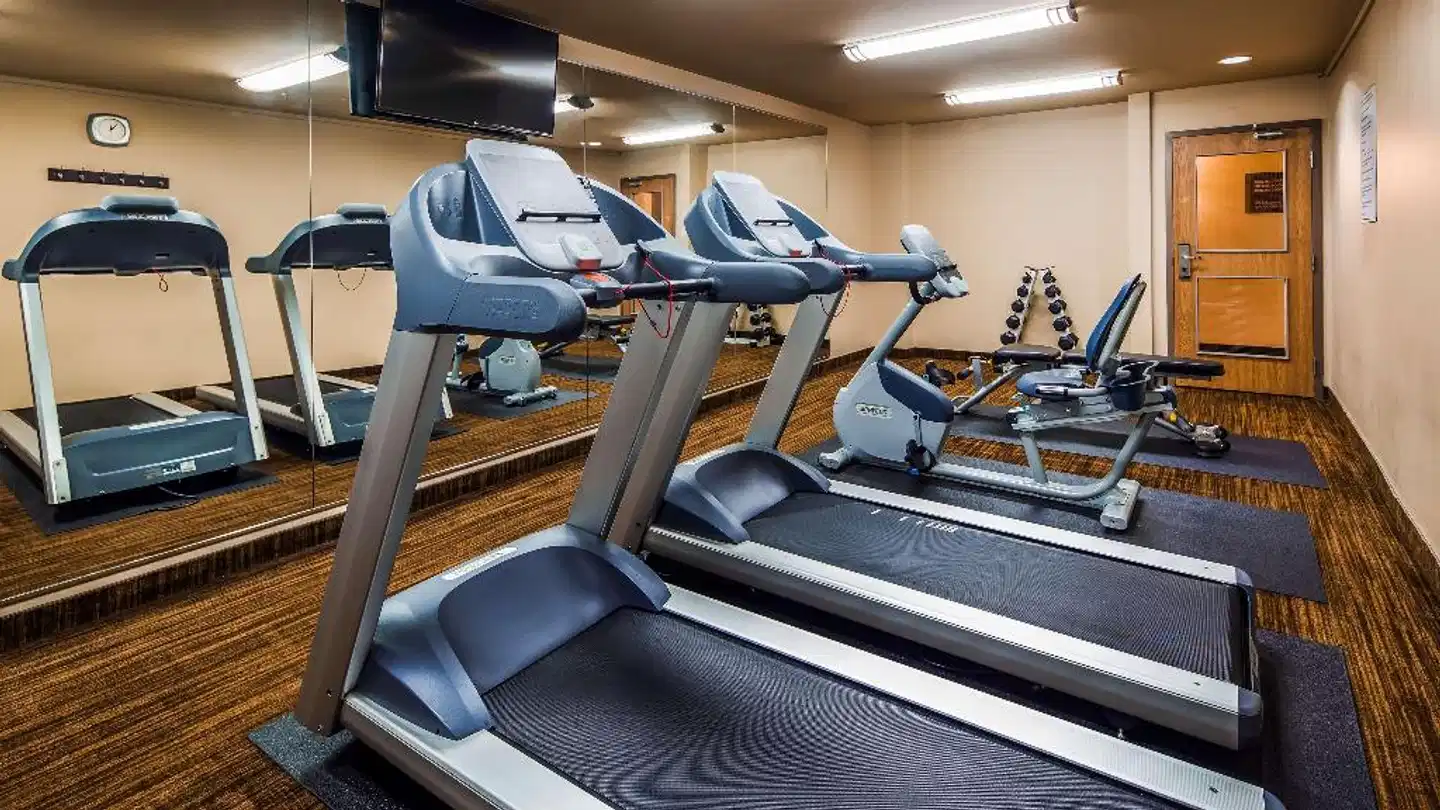 Best Western Plus Dartmouth Hotel & Suites Sport und Entertainment