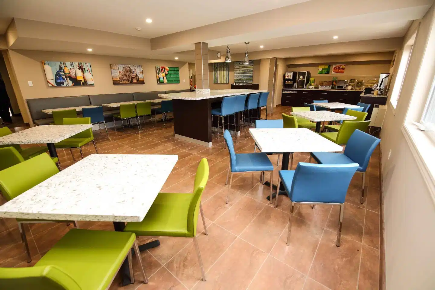 QUALITY INN & SUITES BATHURST E Restaurant