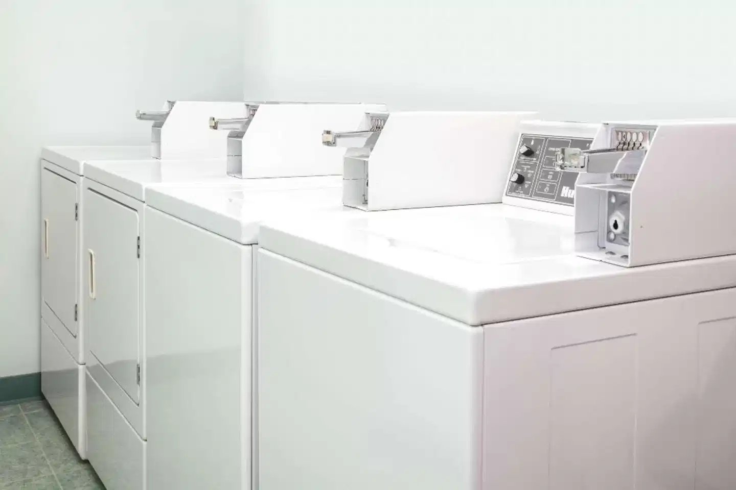 Super 8 by Wyndham Kindersley Modellaufnahme