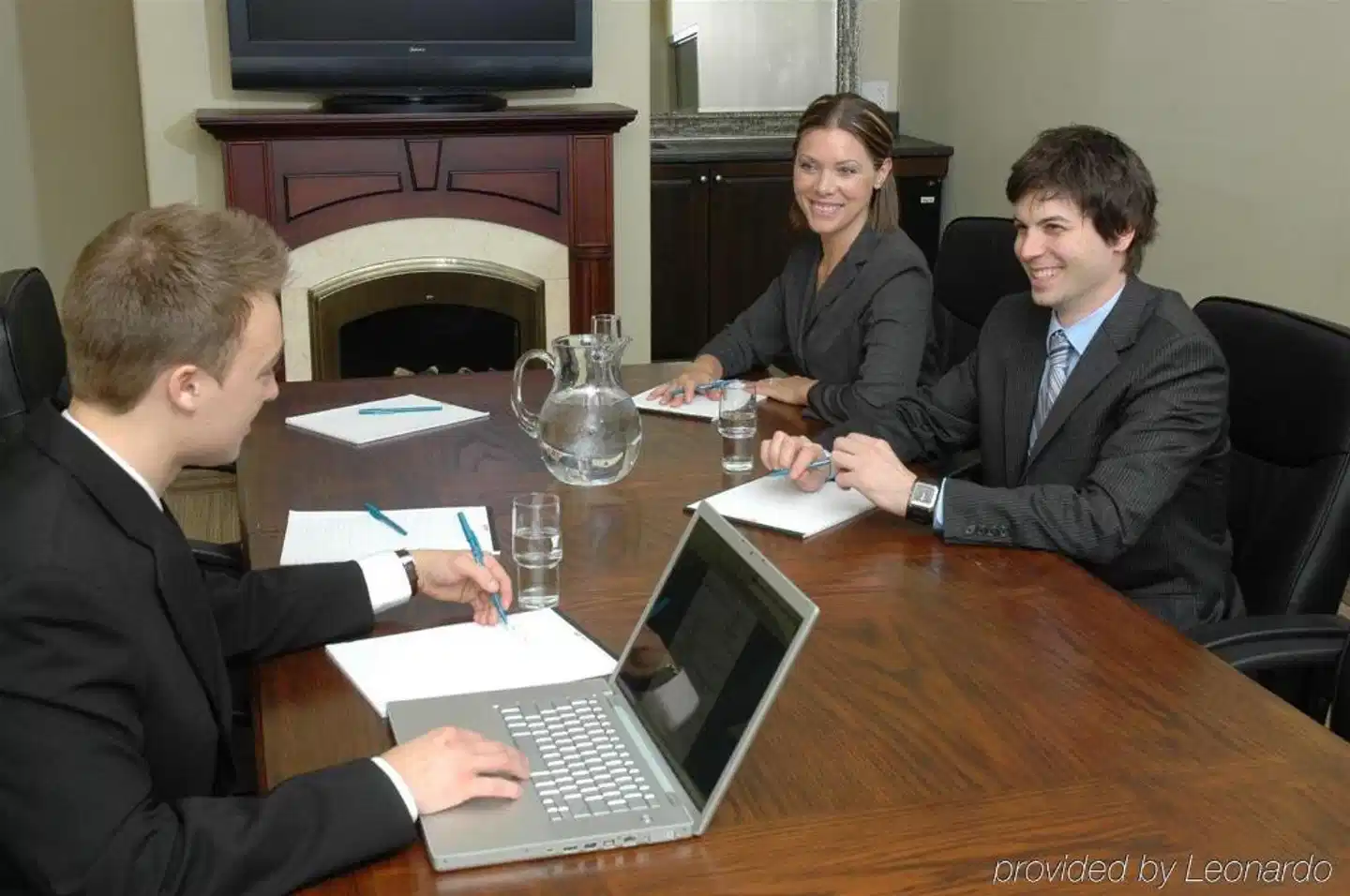 Days Inn by Wyndham Kingston Restaurant