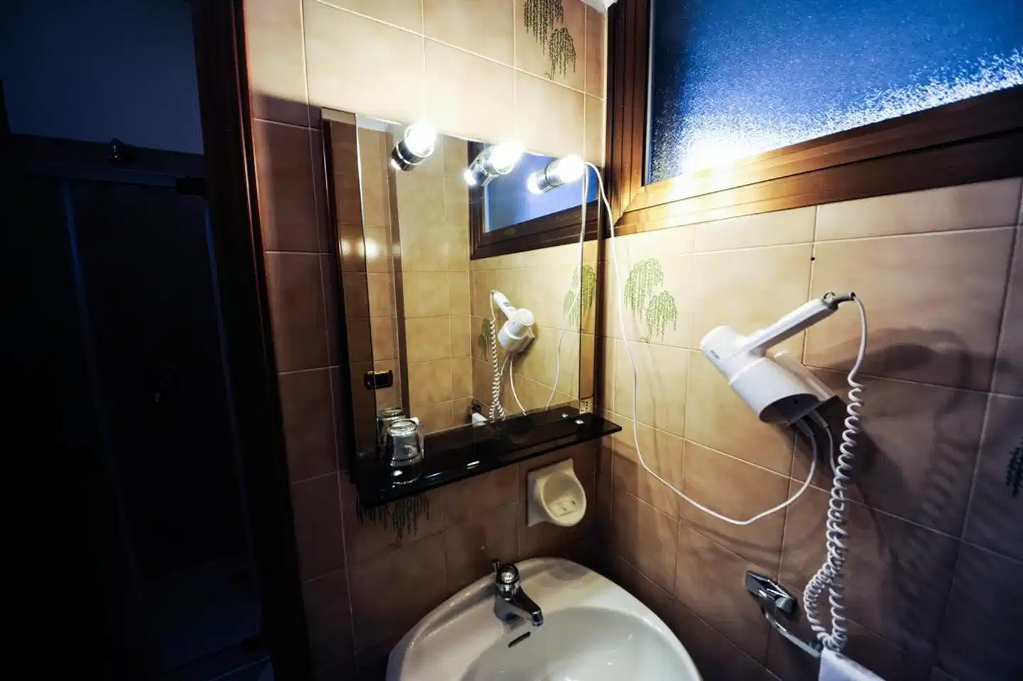 HP Fly Hotel Bologna Badezimmer