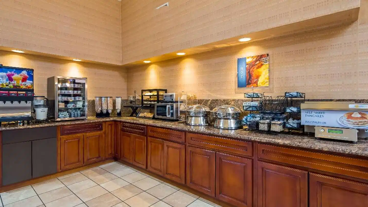 Best Western PLUS Forest Park Inn Restaurant