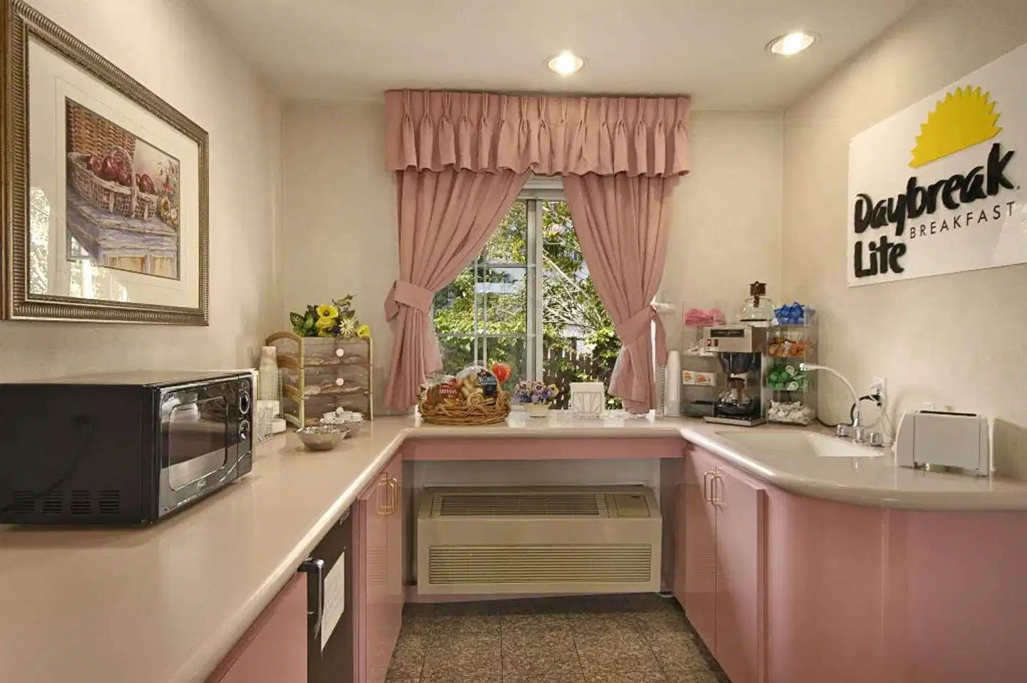 Days Inn by Wyndham Hayward Airport Wohnbeispiel