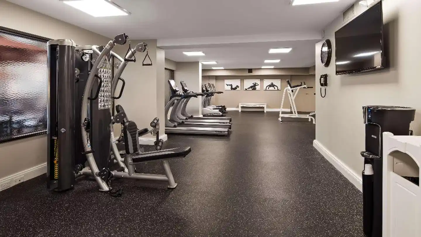 Best Western Premier The Central Hotel & Conference Center Sport und Entertainment