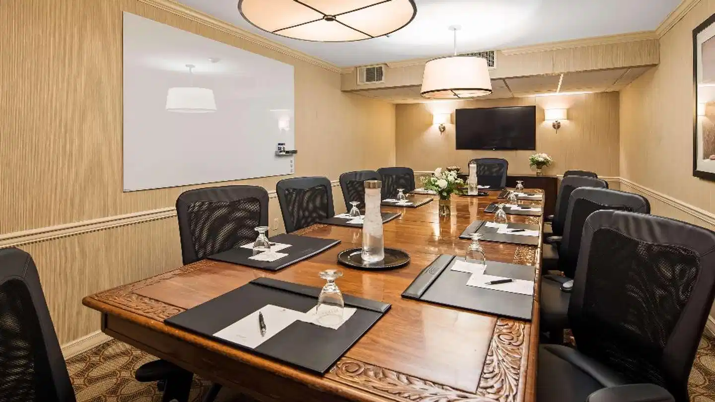 Best Western Premier The Central Hotel & Conference Center Konferenz