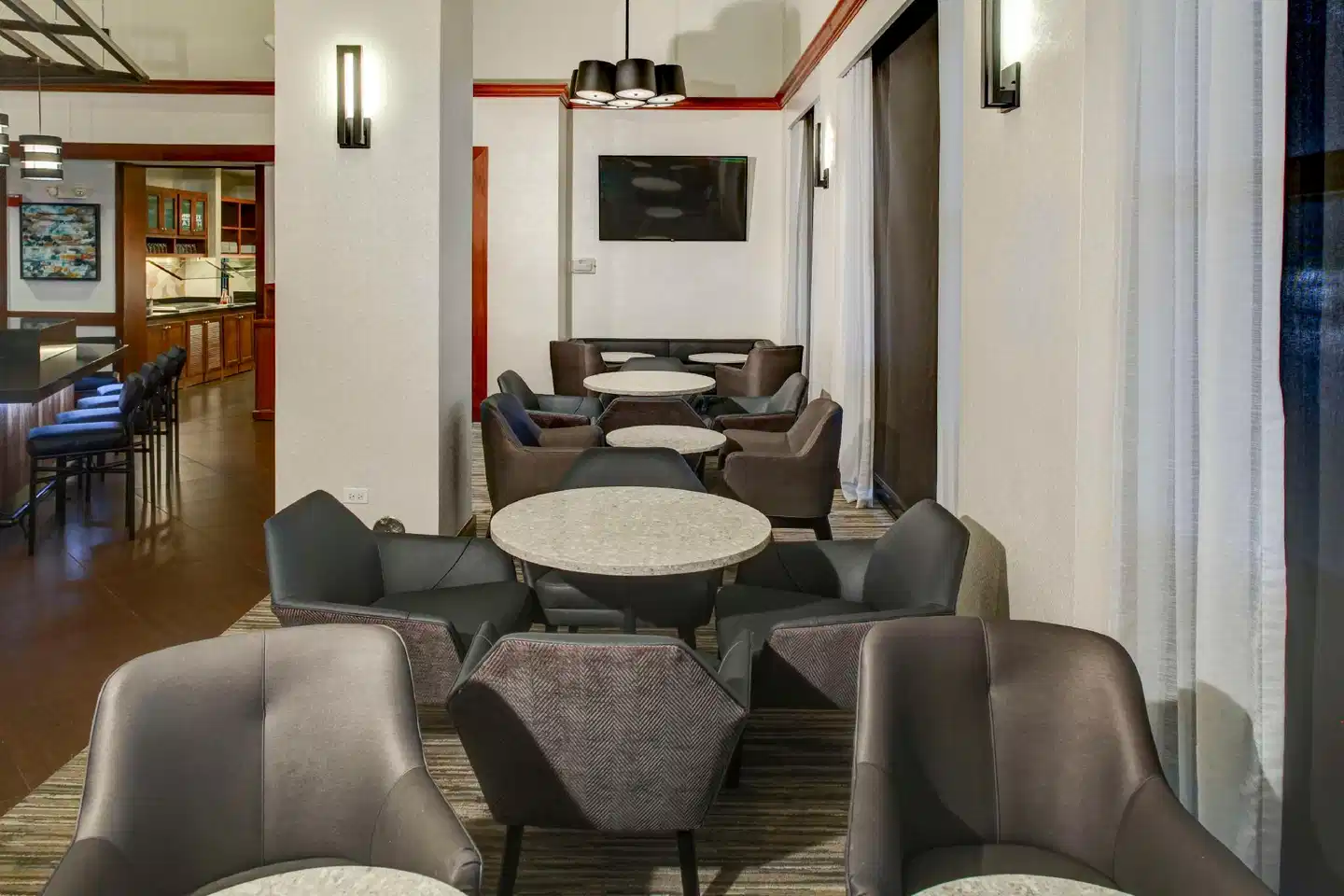 Hyatt Place Brentwood Lobby