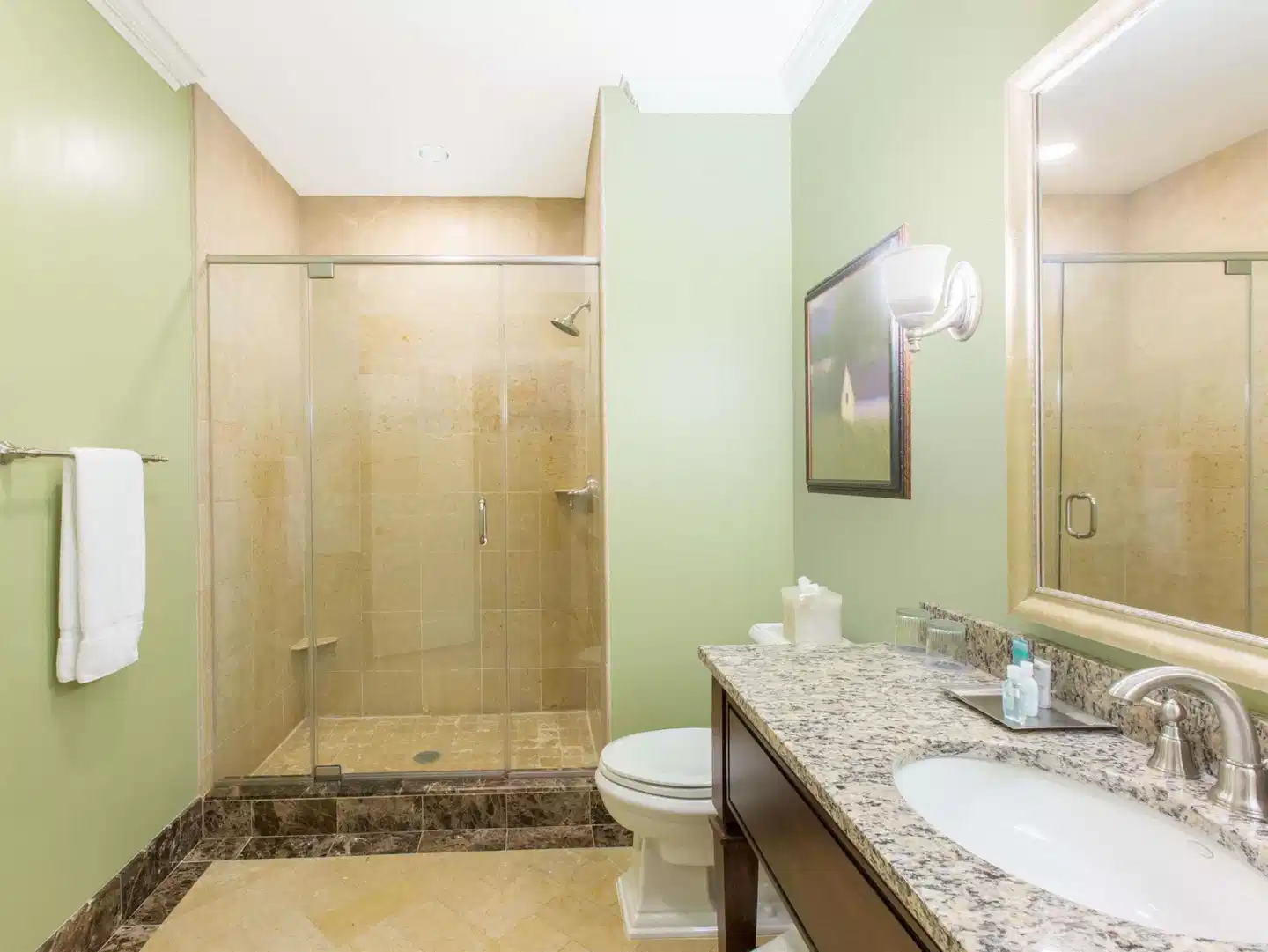 The George Washington Grand Hotel Badezimmer