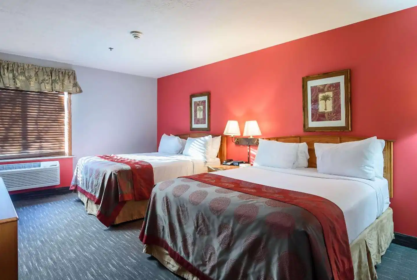 Ramada by Wyndham Sioux Falls Airport Hotel & Suites Wohnbeispiel
