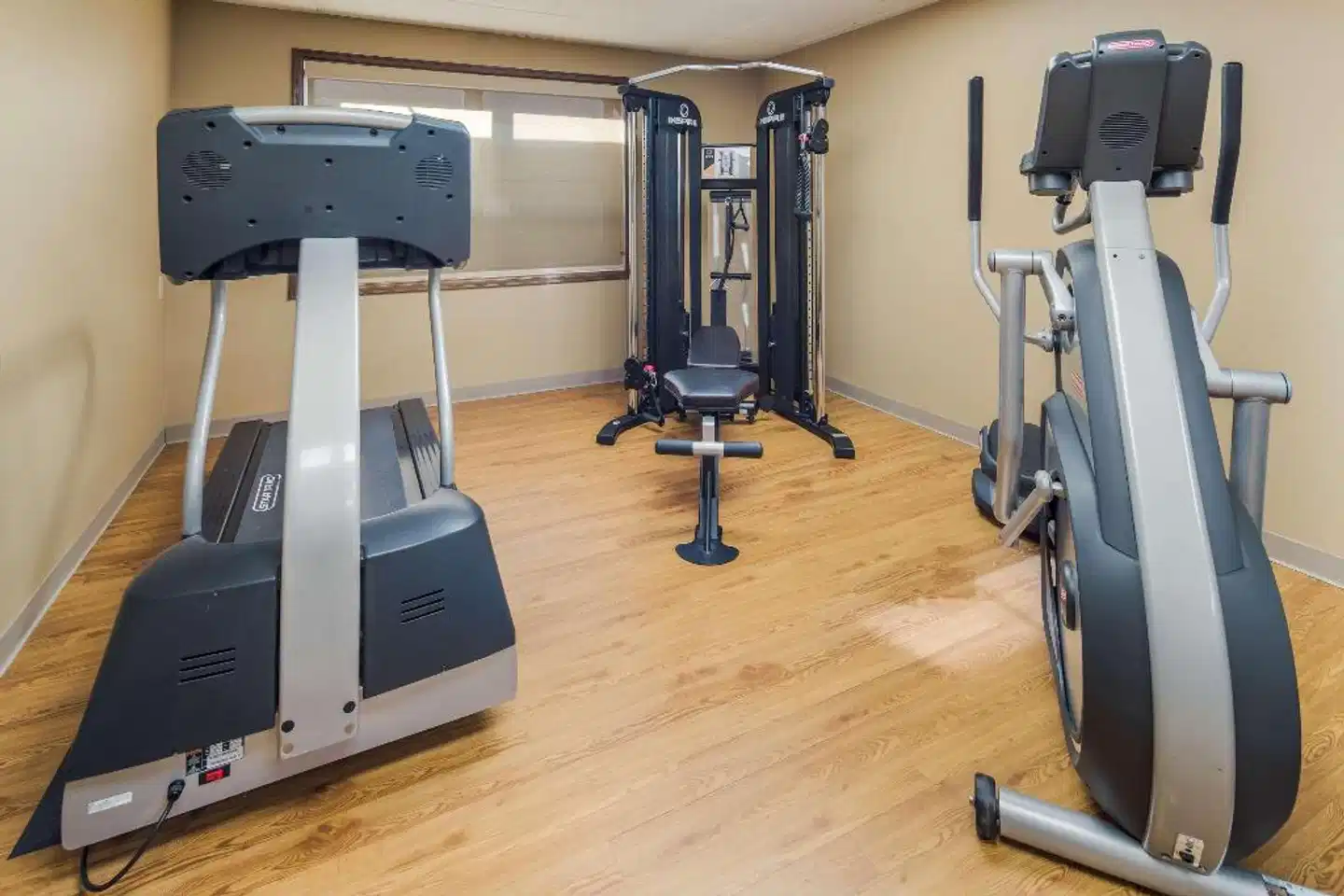 Clarion Hotel & Suites Fairbanks near Ft. Wainwright Sport und Entertainment