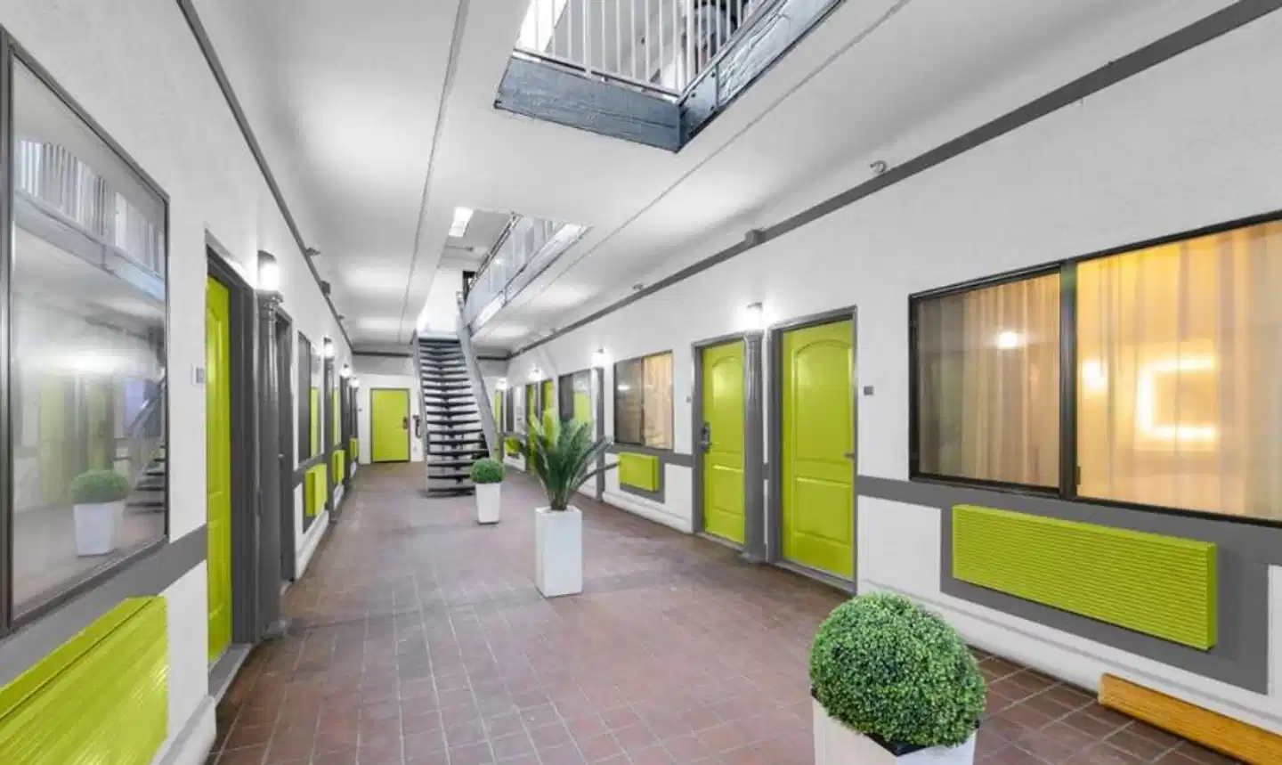 SureStay by Best Western San Francisco Marina District Lobby