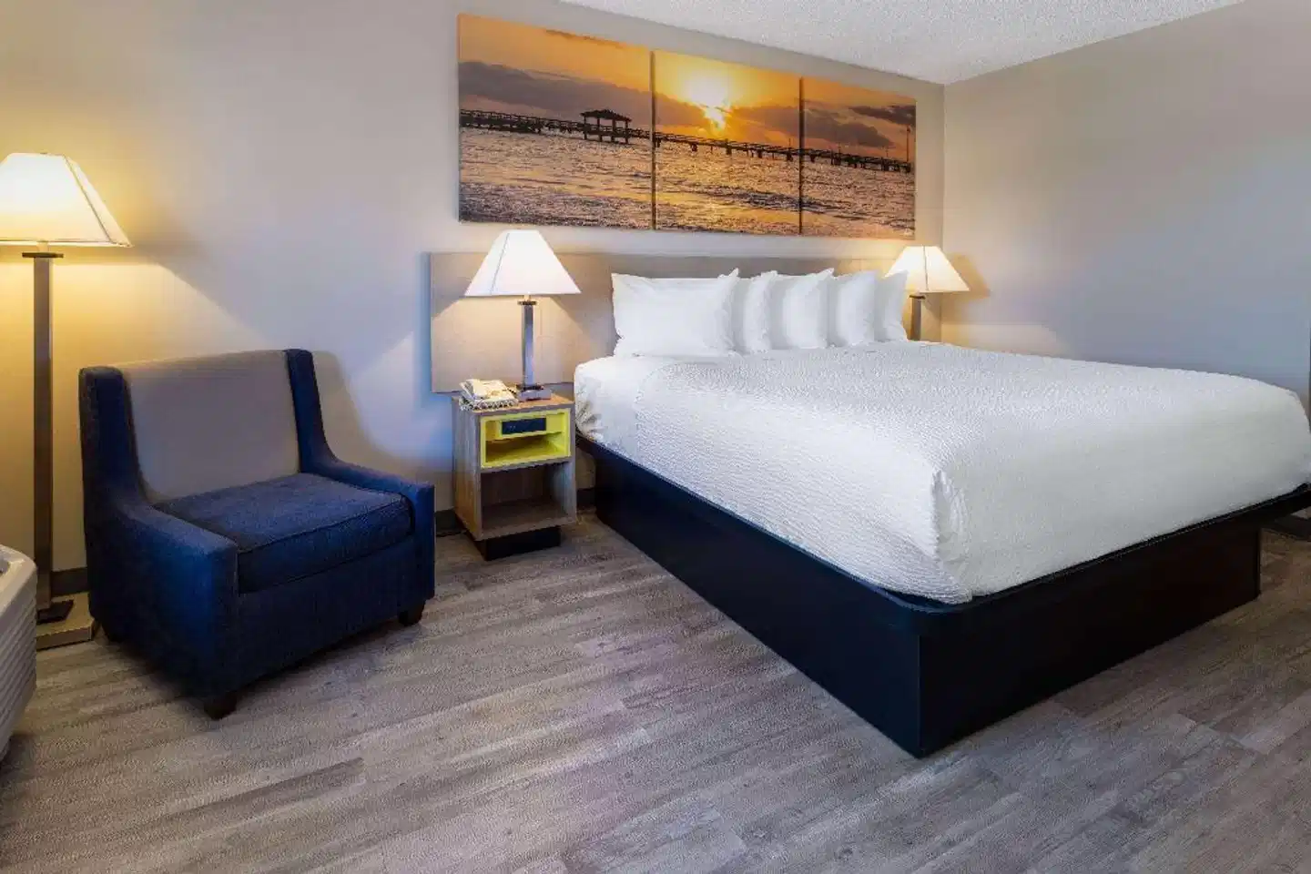 Days Inn & Suites by Wyndham Cherry Hill - Philadelphia Wohnbeispiel