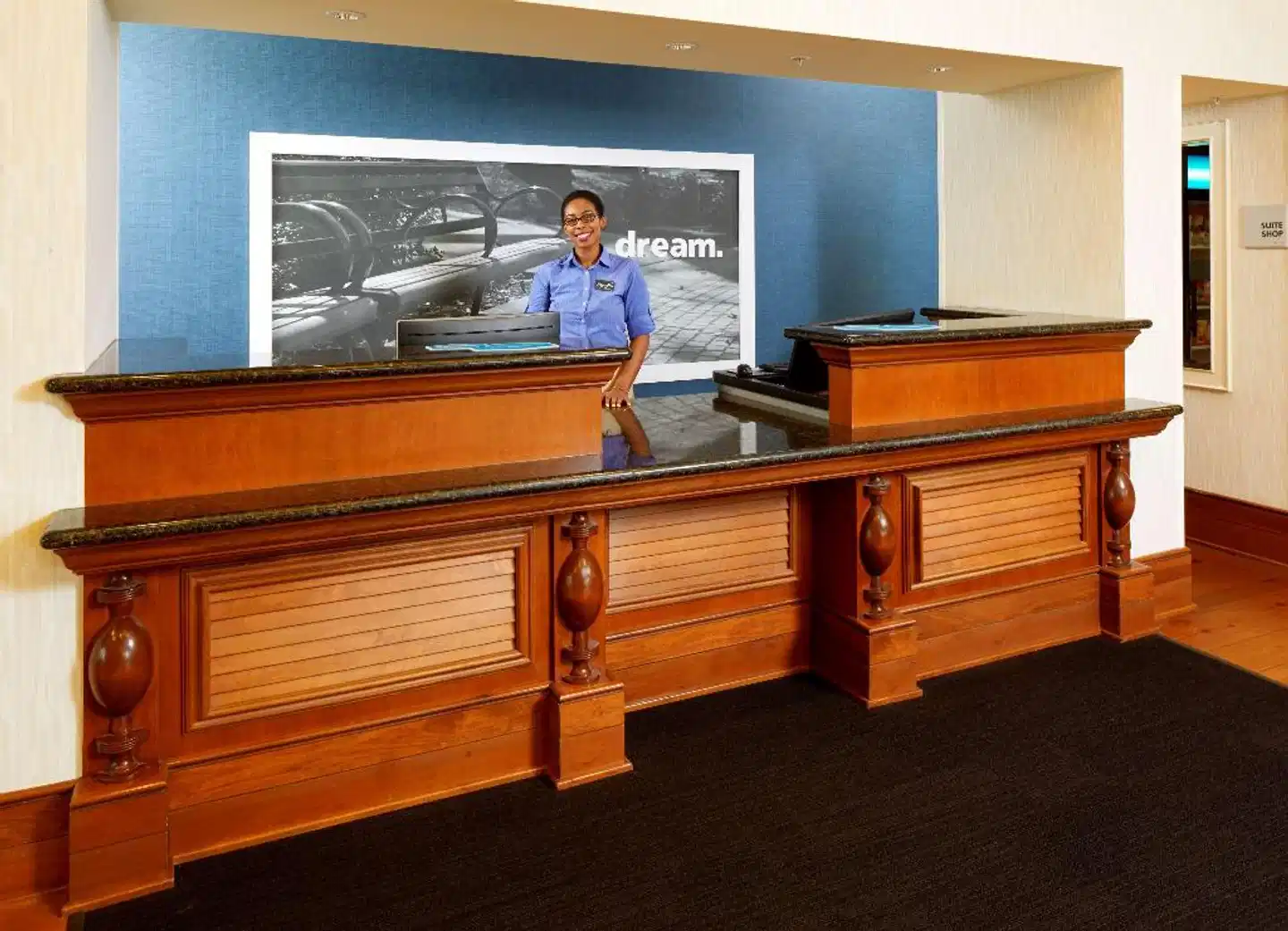 Hampton Inn & Suites Savannah/Midtown Lobby